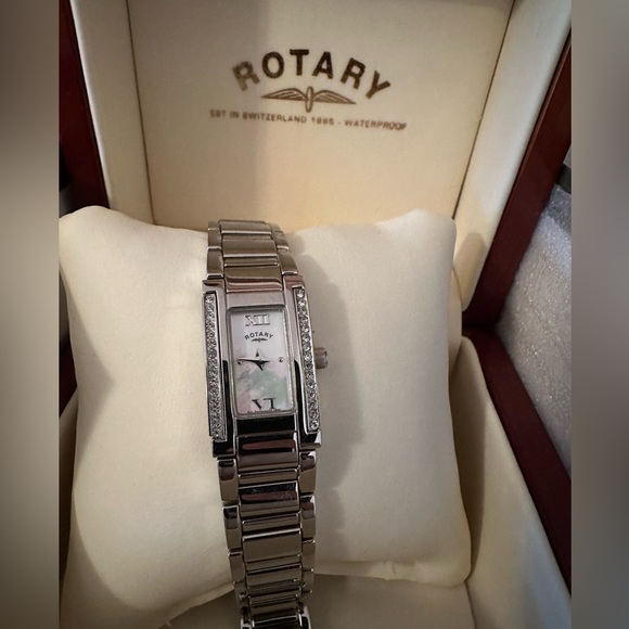 Rotary ladies mother of pearl & changeable dial watch - Picture 1 of 16